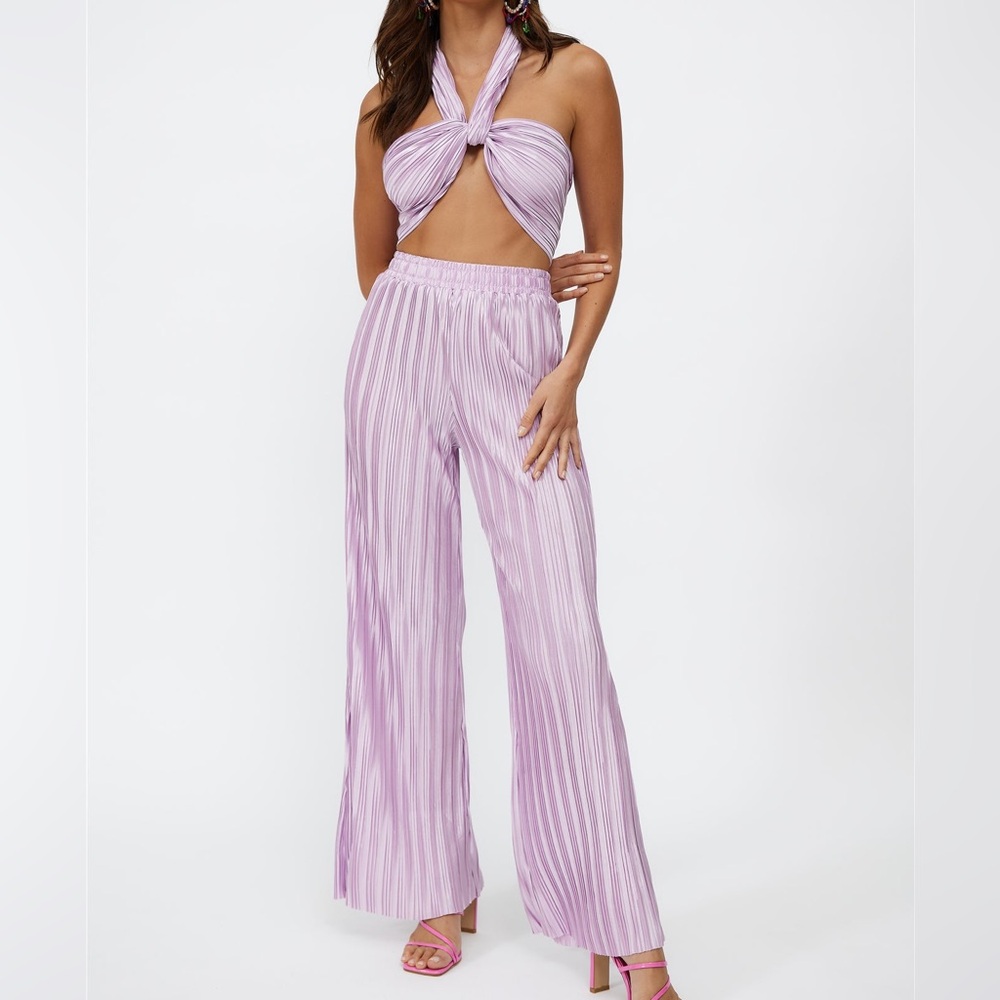 ⭐️Hello Molly Lilac Pleated Pants Set